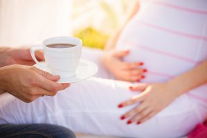   Можно ли беременным пить кофе 
