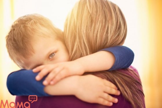 Достучаться до ребенка в истерике: 10 чудесных фраз 