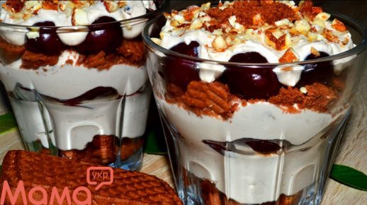 Великолепный десерт: соедините мороженое с творогом и ягодами