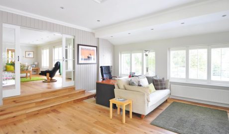 Как выбрать ламинат правильно, чтобы он прослужил долгие годы