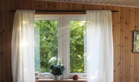 Установка пластиковых окон своими руками: что нужно знать