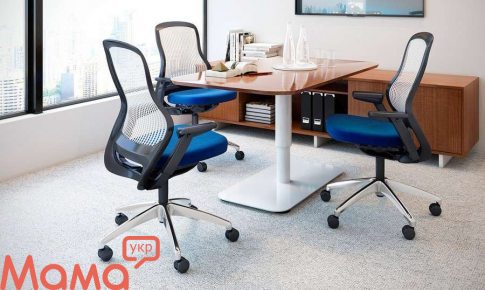 Как выбрать удобное офисное кресло для дома или работы