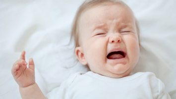  Почему плачут грудные дети 