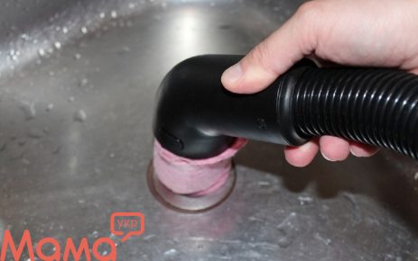Как избавиться от засоров в ванной и на кухне без помощи сантехника: 7 верных способов 