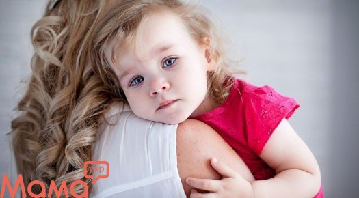 Сезон простуд: как помочь малышу при боли в горле