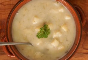 4 рецепта супов-пюре с мясом или морепродуктами 