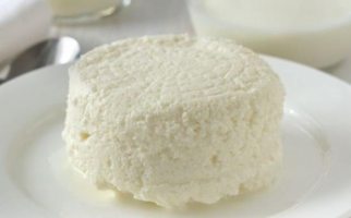 Блюда из козьего молока: творог, сыр, блинчики, омлет 